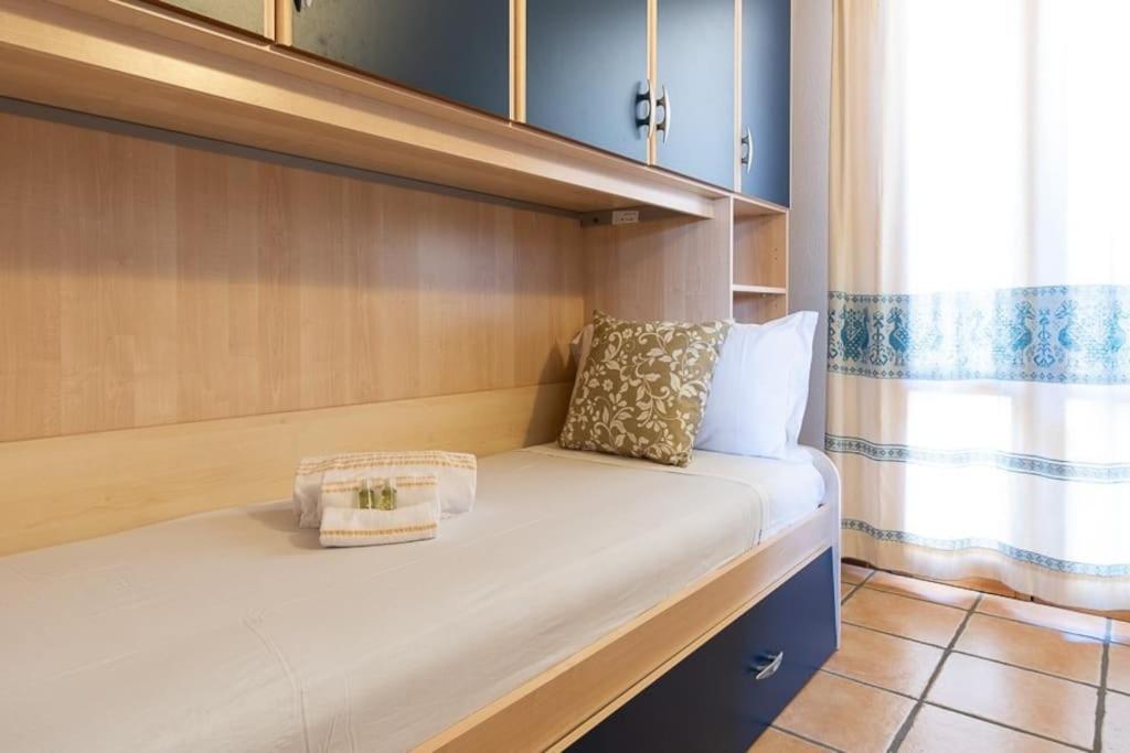 Apartament Luisa Sunny House Santa Maria Navarrese Zewnętrze zdjęcie